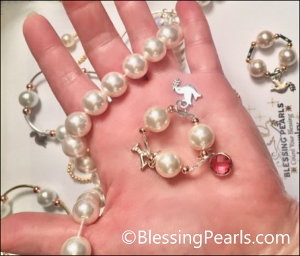 Little Blessing Pearls Pocket Hug